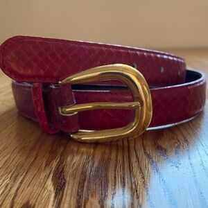 Elegant Red Genuine Leather Belt with Gold Buckle M